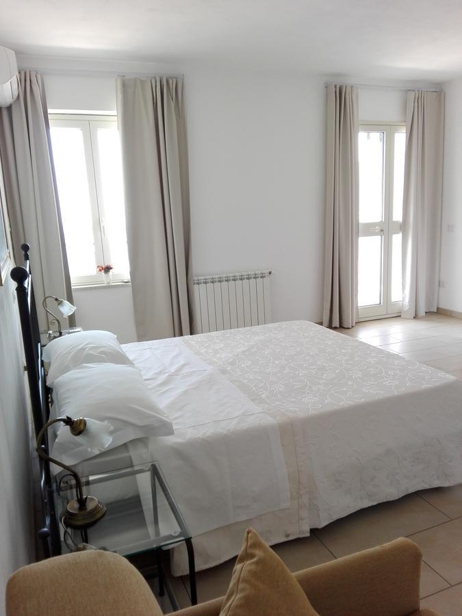 Bed and Breakfast La Nave Sul Mare Di Taormina Летоянни Экстерьер фото